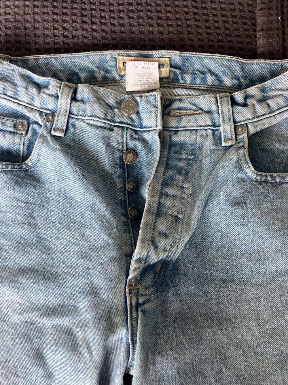 Guess Light Blue Straight-Leg Women's Jeans - Picture 2 of 6